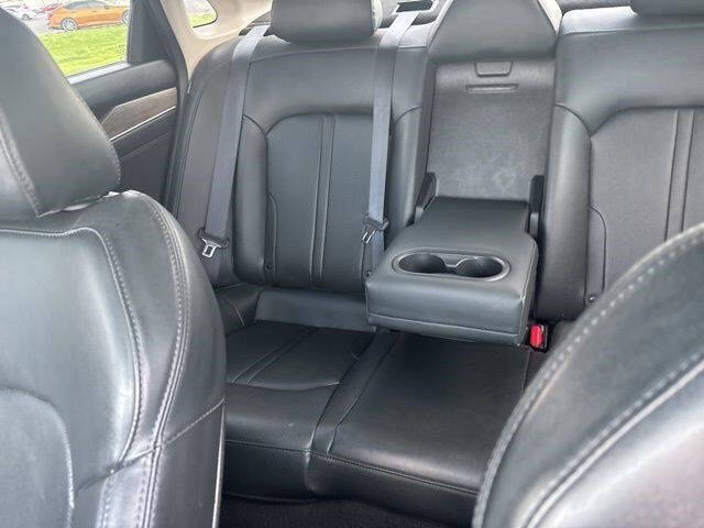 2024 Kia K5 EX