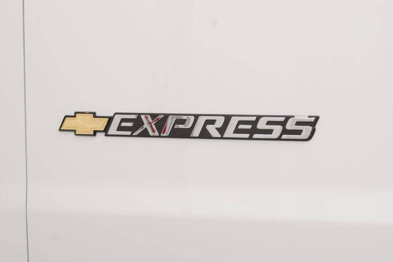 2026 Chevrolet Express 2500