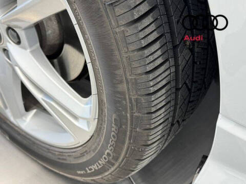 2022 Audi Q3 quattro S line Prem Plus 45 TFSI