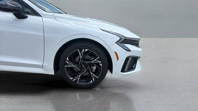 2025 Kia K5
