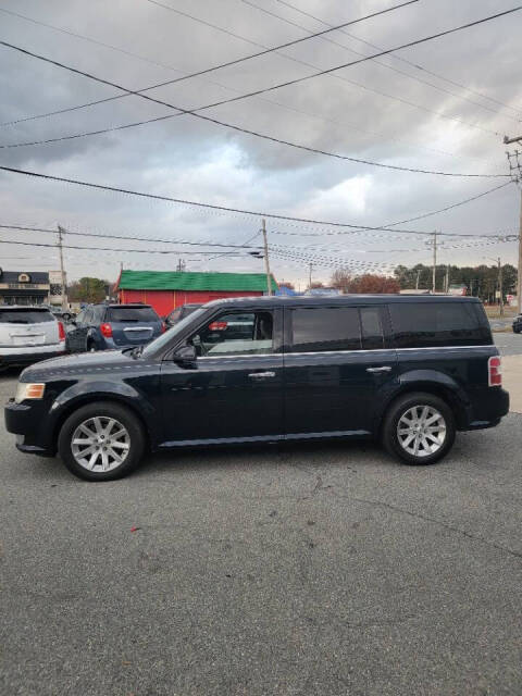 2010 Ford Flex for sale at Husky auto sales & service LLC in Milford, DE