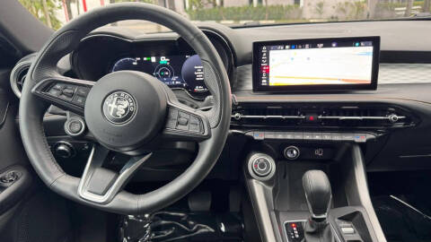 2024 Alfa Romeo Tonale Hybrid Ti