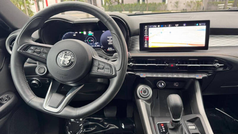 2024 Alfa Romeo Tonale Hybrid Ti