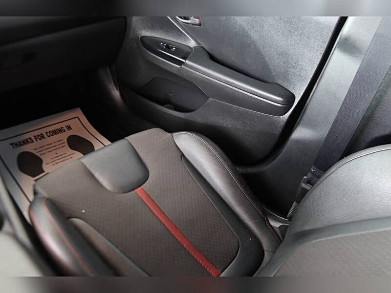 2019 Hyundai Veloster