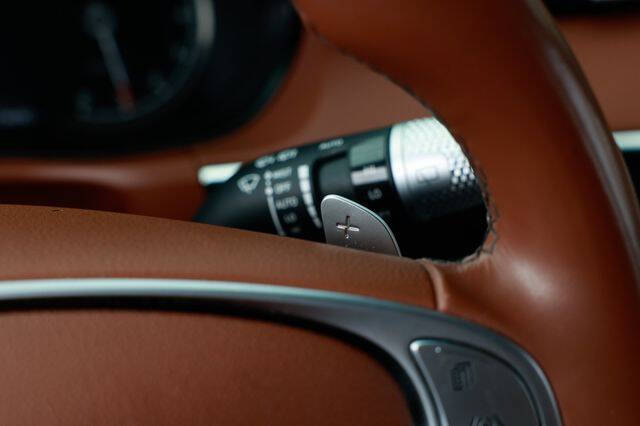 2022 Genesis GV70 2.5T Standard