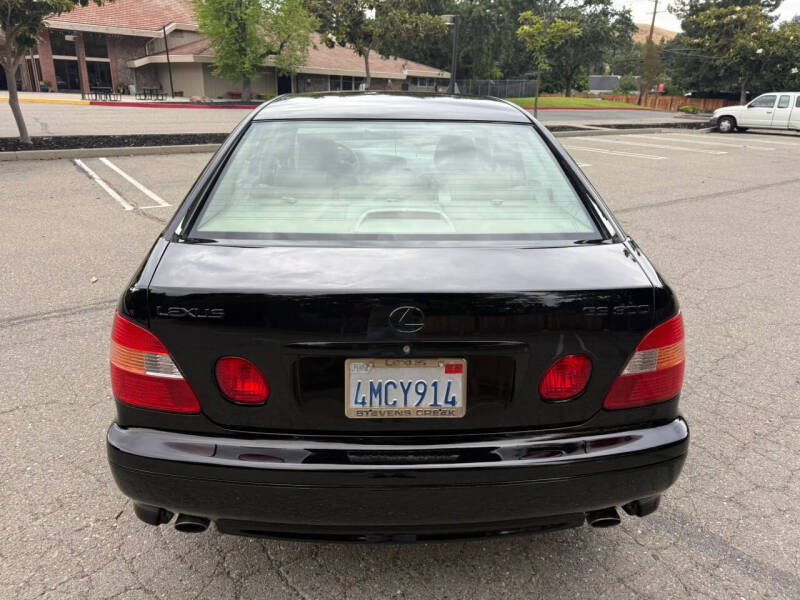 2000 Lexus GS 300