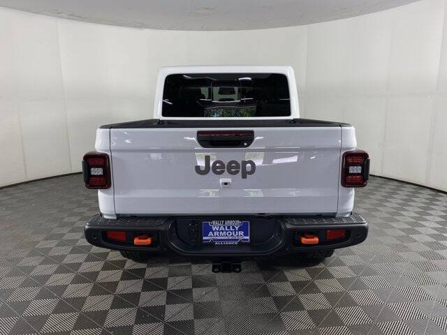 2026 Jeep Gladiator Mojave X