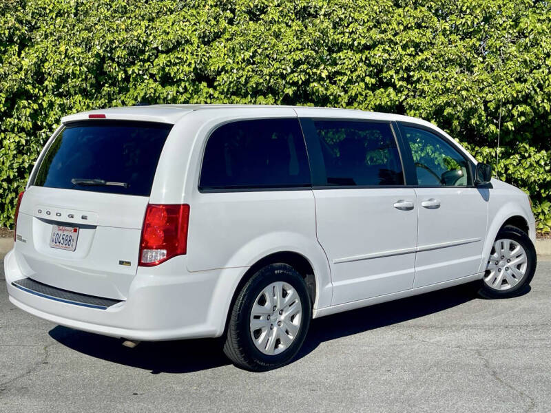 2015 Dodge Grand Caravan SE