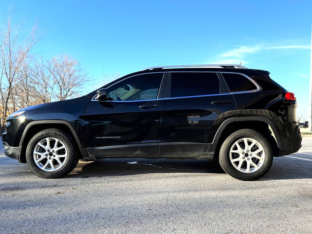 2016 Jeep Cherokee for sale at Gratify Auto Sales LLC in Lincoln, NE