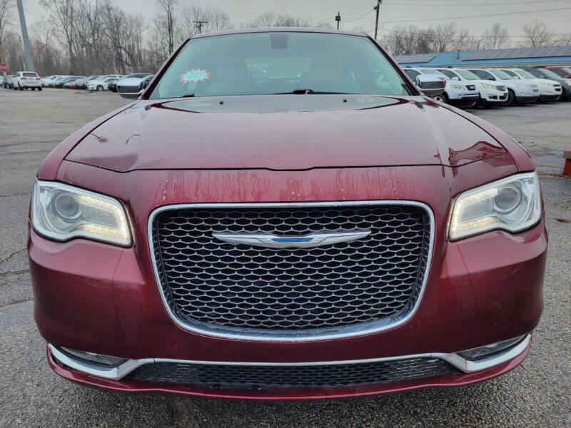 2017 Chrysler 300 C