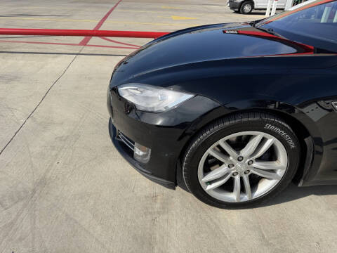 2014 Tesla Model S 85