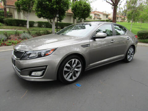 2015 Kia Optima for sale at E MOTORCARS in Fullerton CA