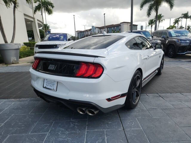 2022 Ford Mustang Mach 1