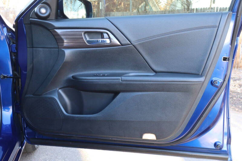 2017 Honda Accord Hybrid EX-L