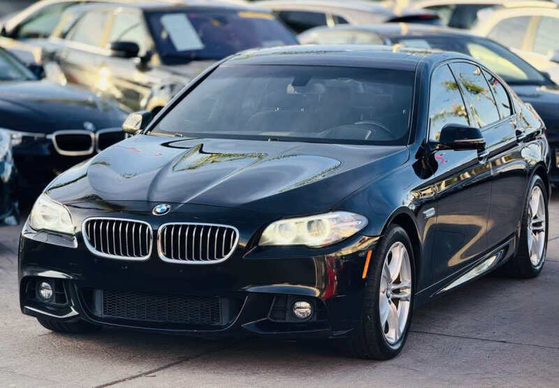 2015 BMW 5 Series 528i