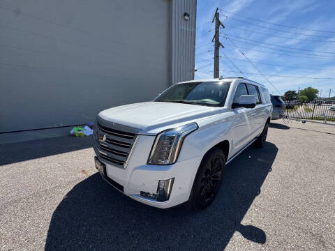 2018 Cadillac Escalade ESV Platinum