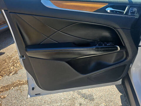 2017 Lincoln MKC Select