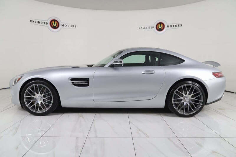 2017 Mercedes-Benz AMG GT