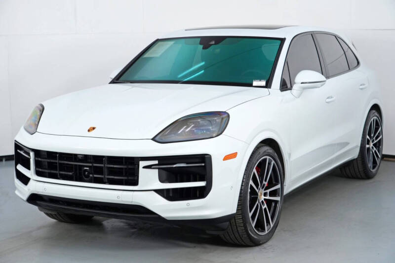 2024 Porsche Cayenne S
