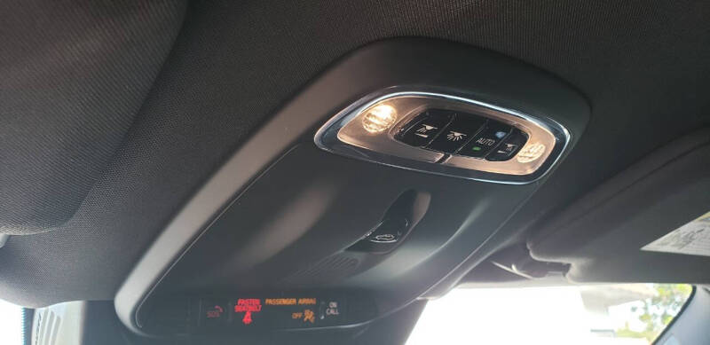 2019 Volvo XC90 T6 R-Design