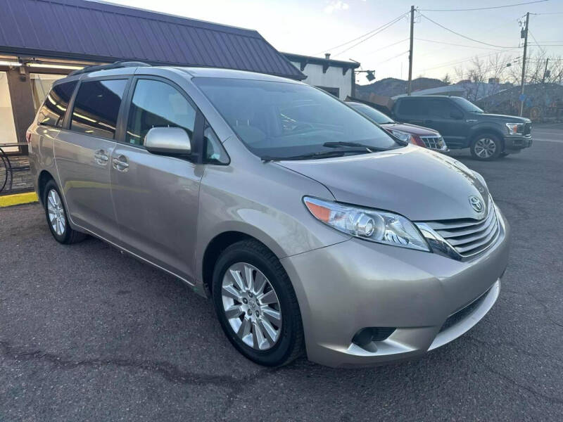 2015 Toyota Sienna LE 7 Passenger for sale - Saint Paul, MN - craigslist