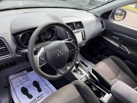 2019 Mitsubishi Outlander Sport SE