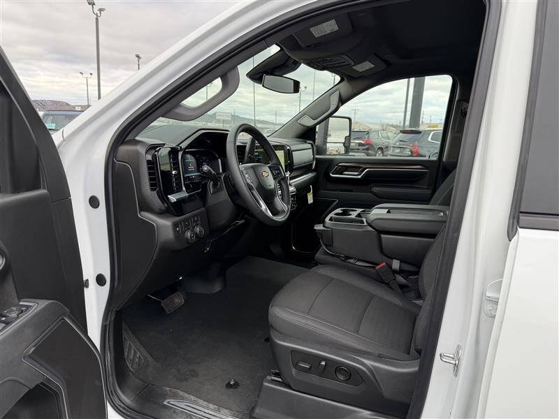 2025 Chevrolet Silverado 2500HD