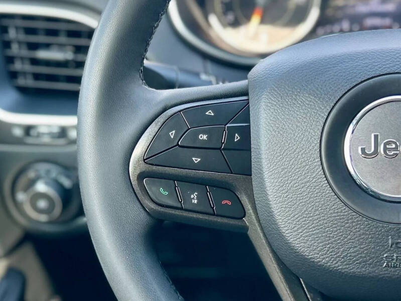 2022 Jeep Cherokee Trailhawk
