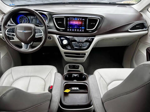 2017 Chrysler Pacifica