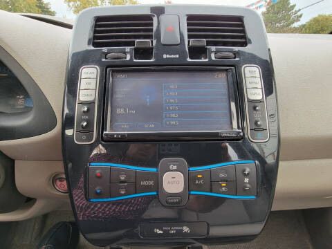 2012 Nissan LEAF SL