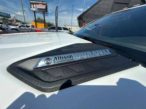 2024 Chevrolet Silverado 3500HD CC LT