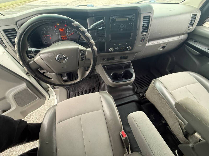 2016 Nissan NV 1500 S