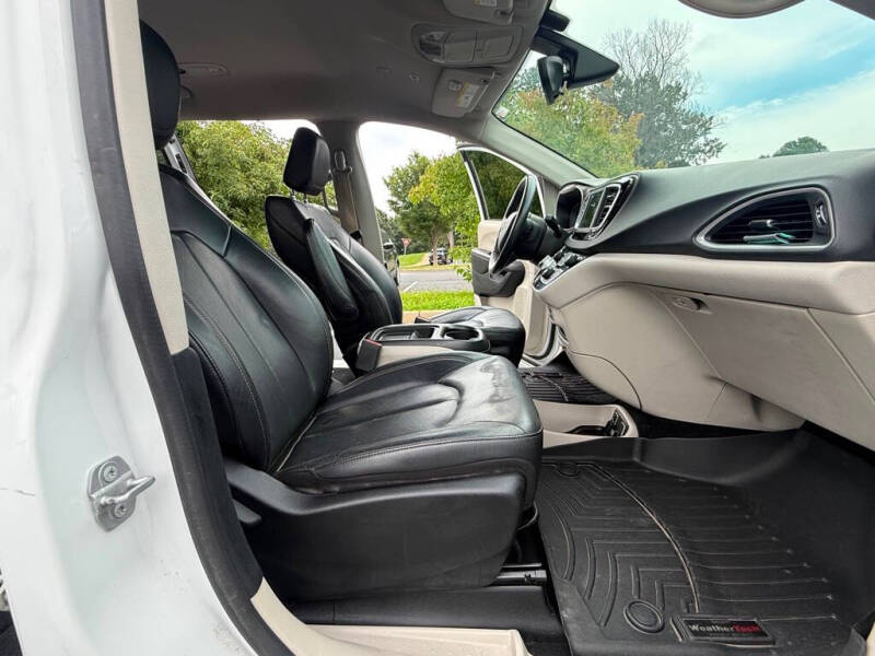 2018 Chrysler Pacifica Touring L