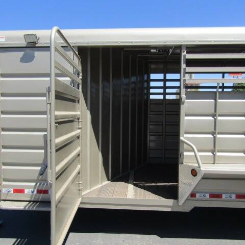 2025 GR 32FT TRAINER STOCK COMBO