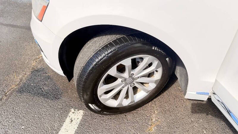 2015 Audi Q5 2.0T quattro Premium Plus