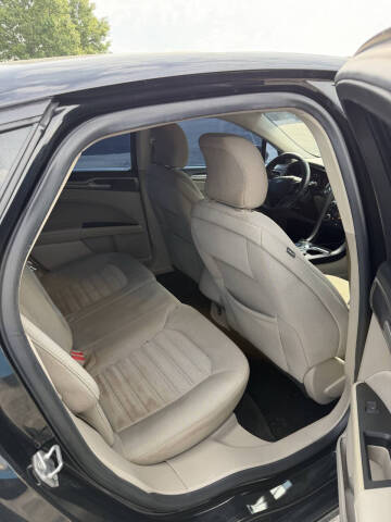 2018 Ford Fusion SE
