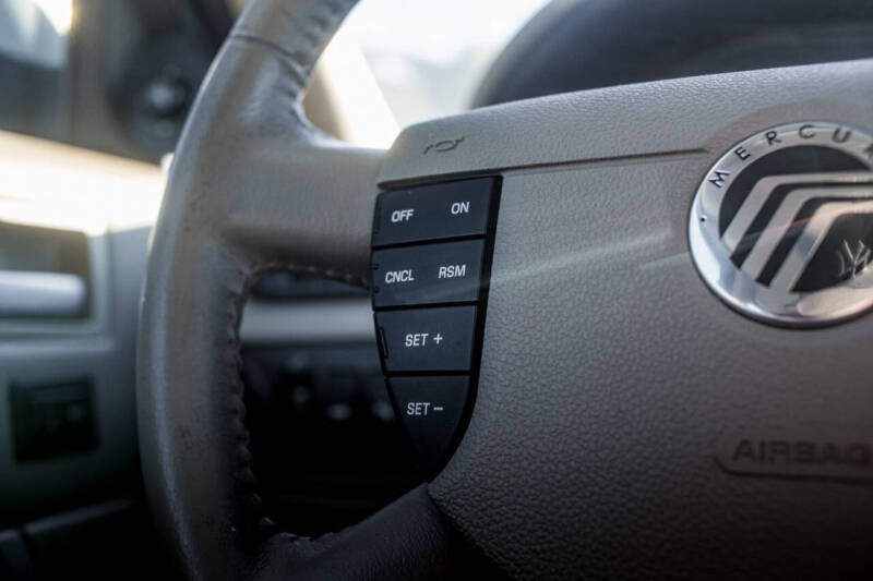 2005 Mercury Montego Premier