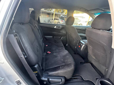 2016 Nissan Pathfinder S