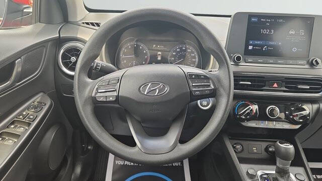 2022 Hyundai Kona SEL
