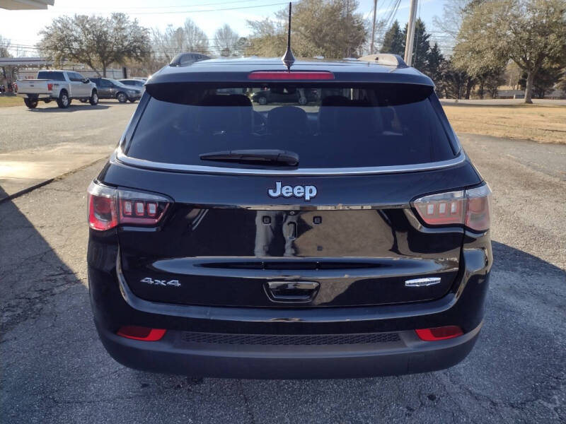 2018 Jeep Compass Latitude