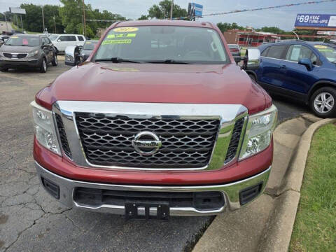 2017 Nissan Titan