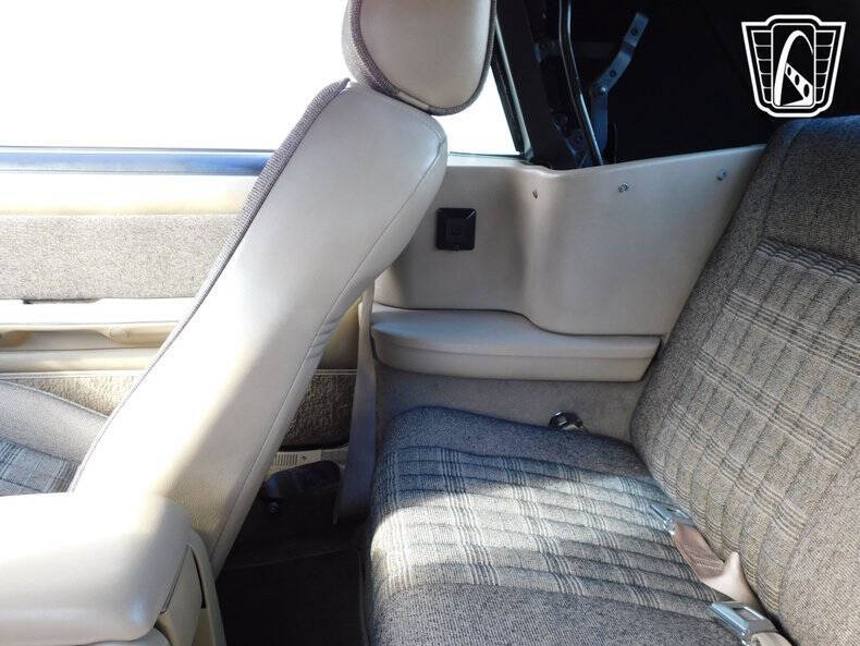 1987 Ford Mustang GT