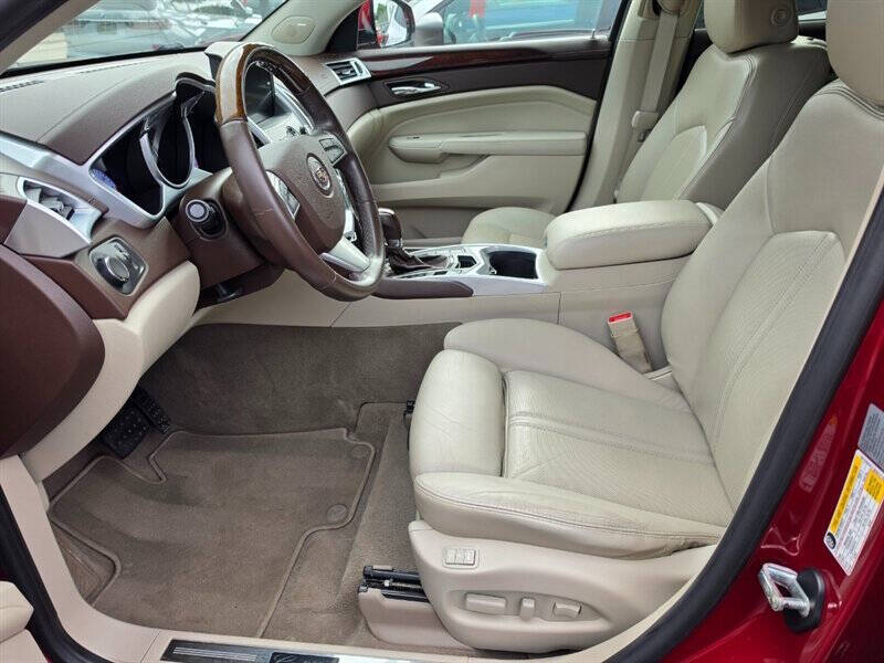 2011 Cadillac SRX Luxury Collection