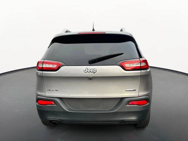 2018 Jeep Cherokee Latitude Plus