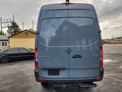 2025 Mercedes-Benz Sprinter 2500