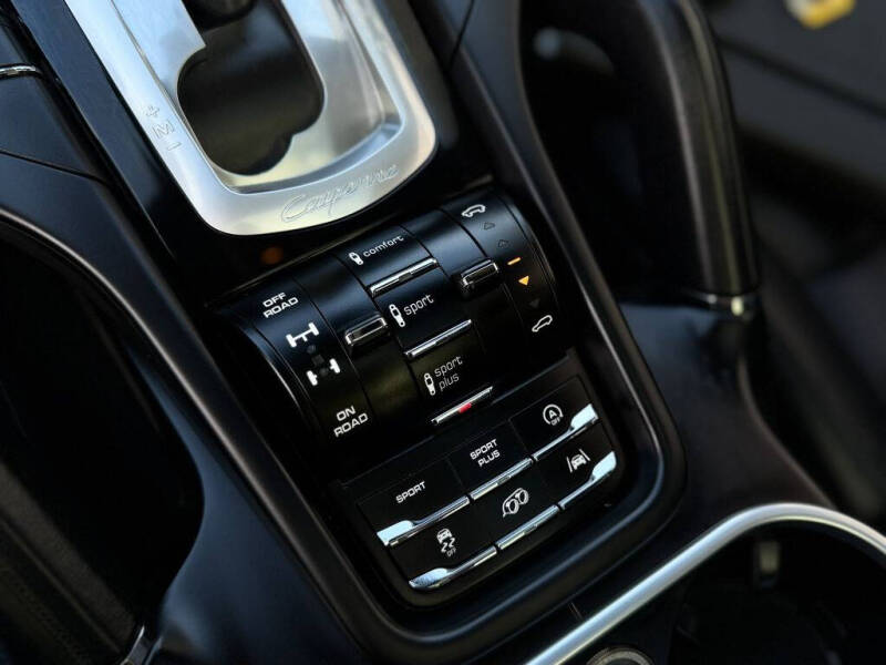 2017 Porsche Cayenne Turbo