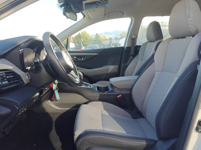 2024 Subaru Outback Premium