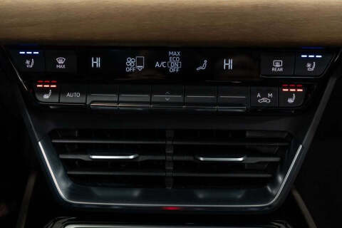 2023 Audi e-tron GT quattro Premium Plus