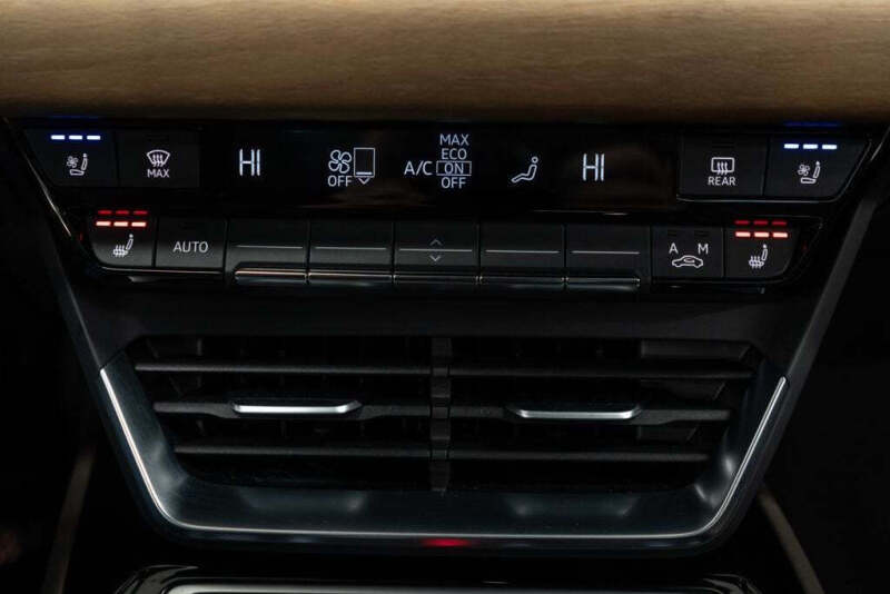 2023 Audi e-tron GT quattro Premium Plus