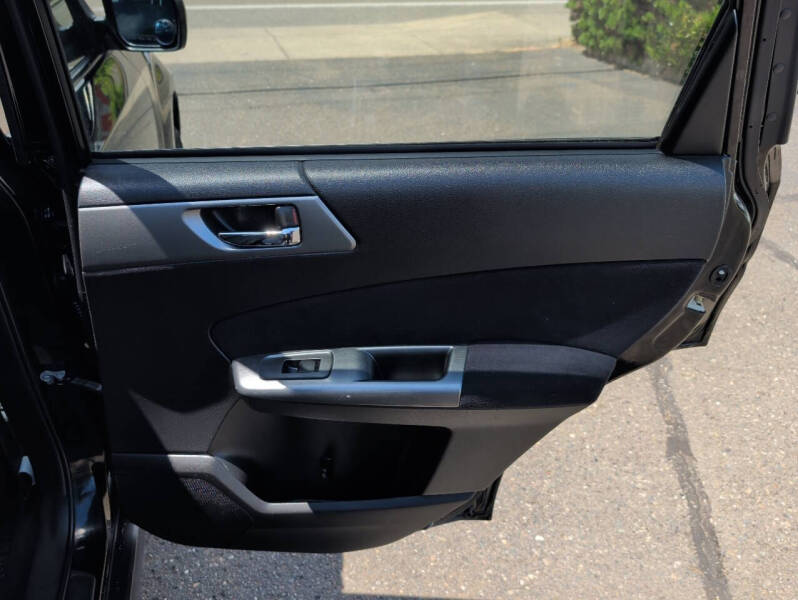 2012 Subaru Forester 2.5X Limited